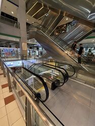 Peninsula Shopping Complex (D6), Retail #539354931